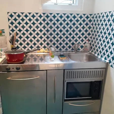 Budget Studette Without Wifi, 5 Min From Paris Apartamento